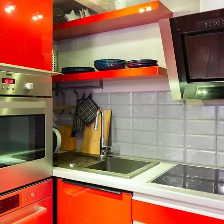 Lilly Main Train Station Old Town By The Heritage House Main Square Cracow * Krakau