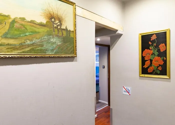 Lilly Main Train Station Old Town By The Heritage House Main Square Cracow Lejlighed